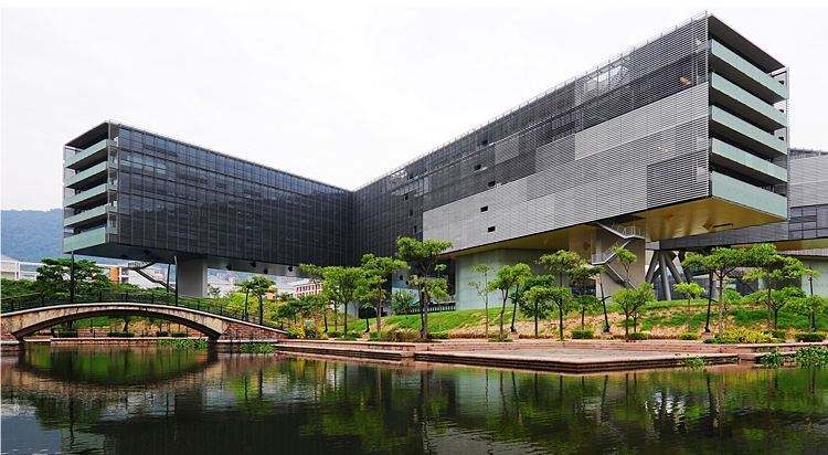 获建材商点赞 “万郡绿建”成绿色建筑产业链条的“粘合剂”